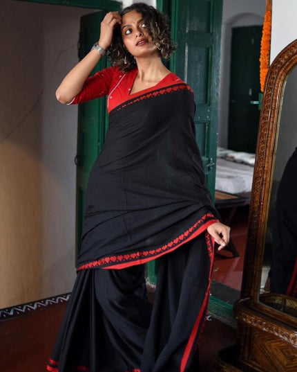 Handloom Pure Cotton Solid Border Design