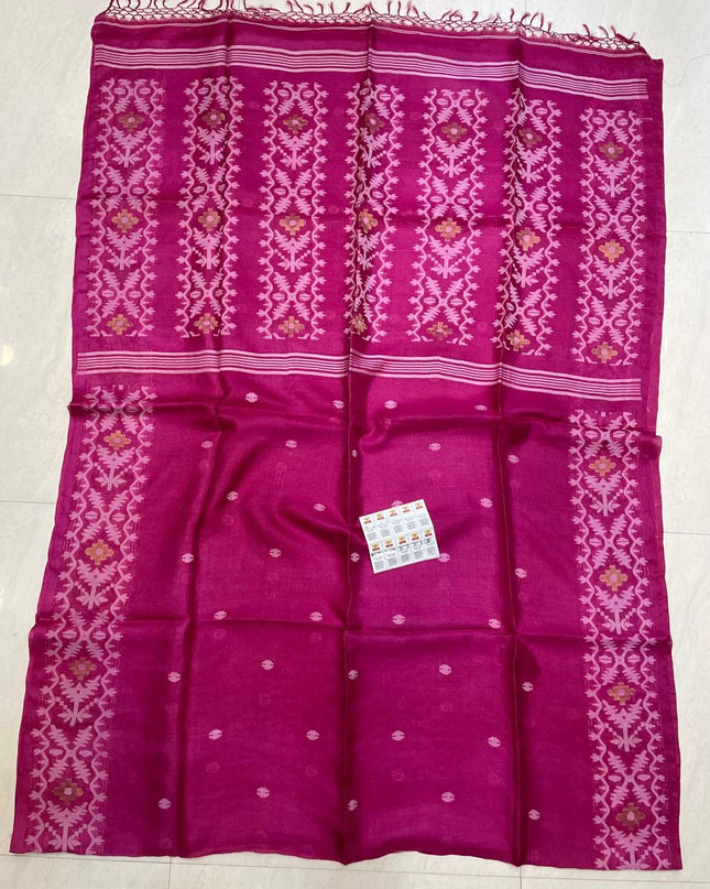 Weaving Buti Jamdani Saree