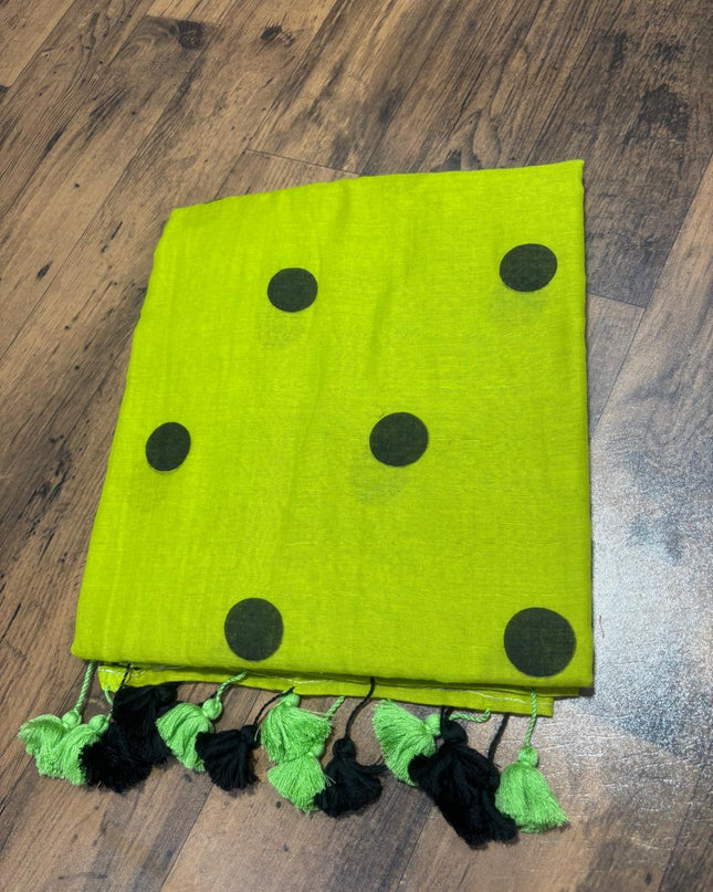 Handloom Pure 120 Count Mul Cotton Dots Saree