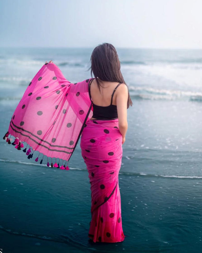 Handloom Pure 120 Count Mul Cotton Dots Saree